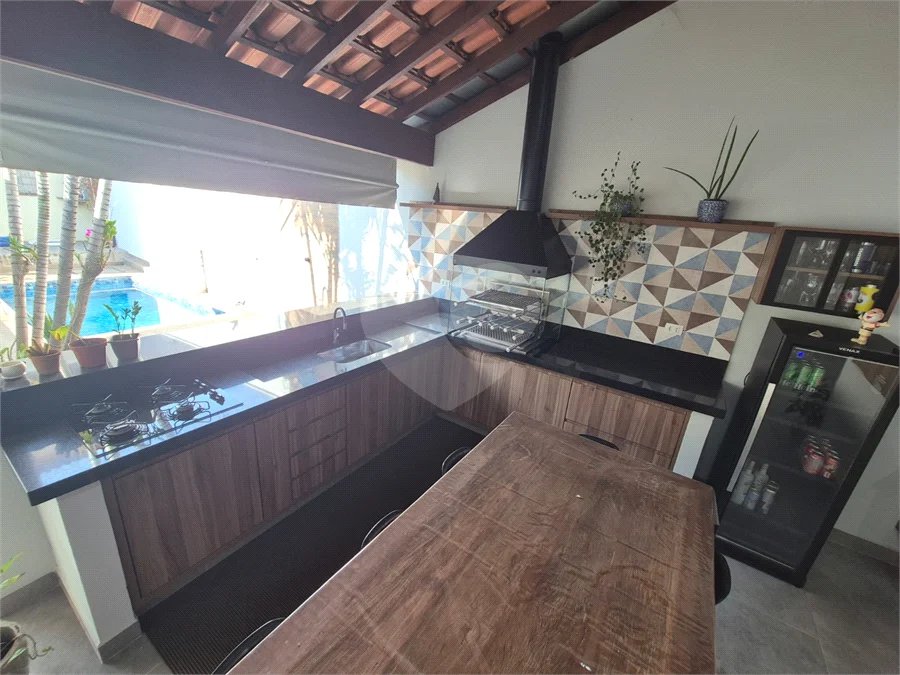 Sobrado à venda com 3 quartos em Vila Industrial, Piracicaba, SP