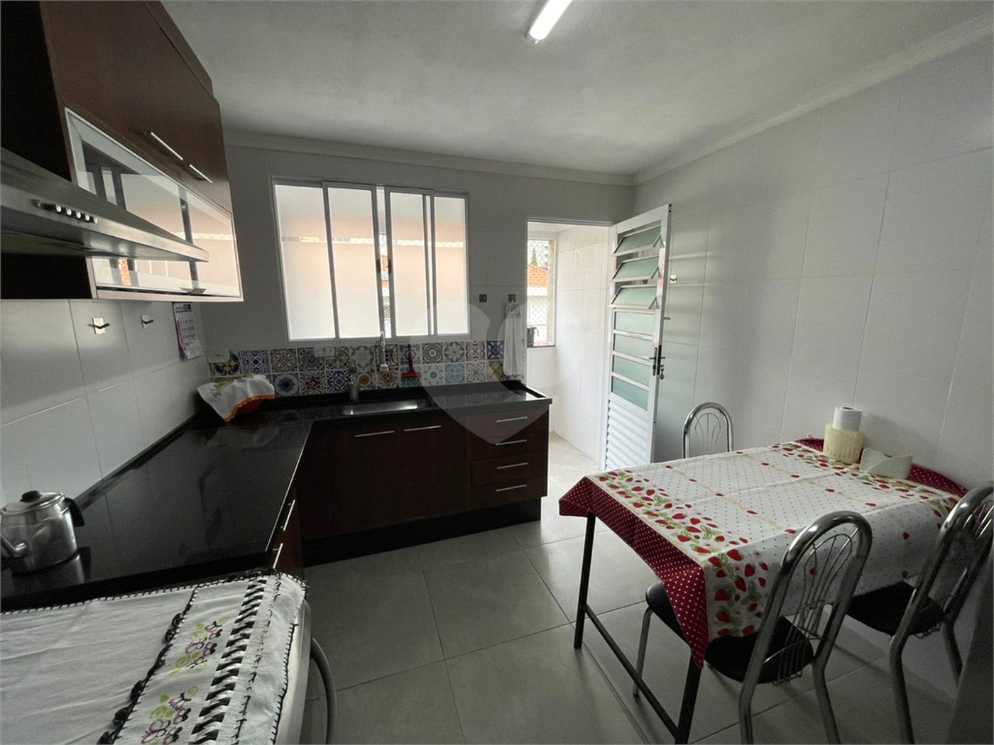 Apartamento na Água Fria – 2 Dormitórios, Cozinha Planejada e Excelente Localização