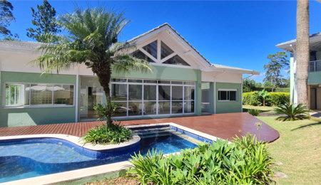 Casa à venda com 6 suítes no condomínio Haras Bela Vista, Vargem Grande Paulista - SP