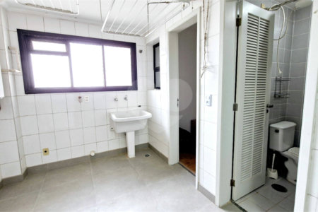 Apartamento à venda com 4 quartos, sendo 2 suítes, em Brooklin, São Paulo, SP