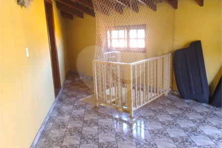 Excelente sobrado no Condomínio Parque Sabará