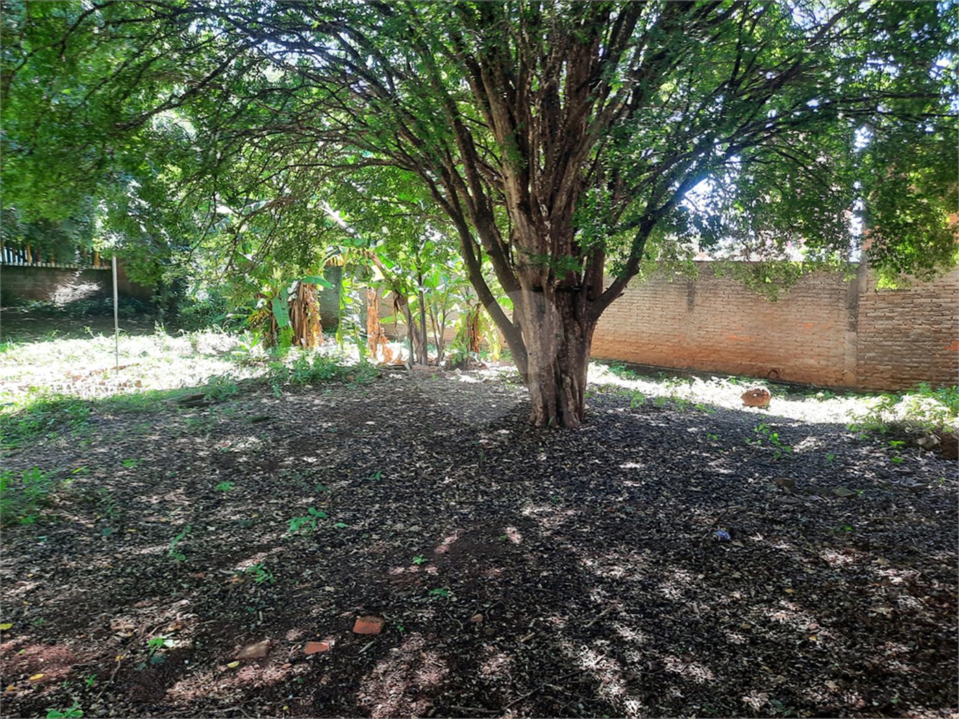 Terreno para venda na Rua 13 de maio