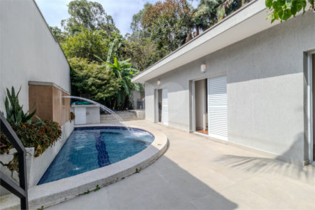 Casa Térrea à venda com 5 suítes em Brooklin, São Paulo, SP