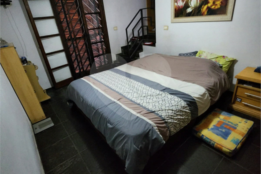 Sobrado, a venda, com 3 suítes, 7 vagas de garagem e salão de festas - Vila Aurora / SP