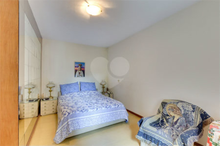 Apartamento à venda com 4 quartos, sendo 1 suíte, em Jardim Marajoara, São Paulo, SP