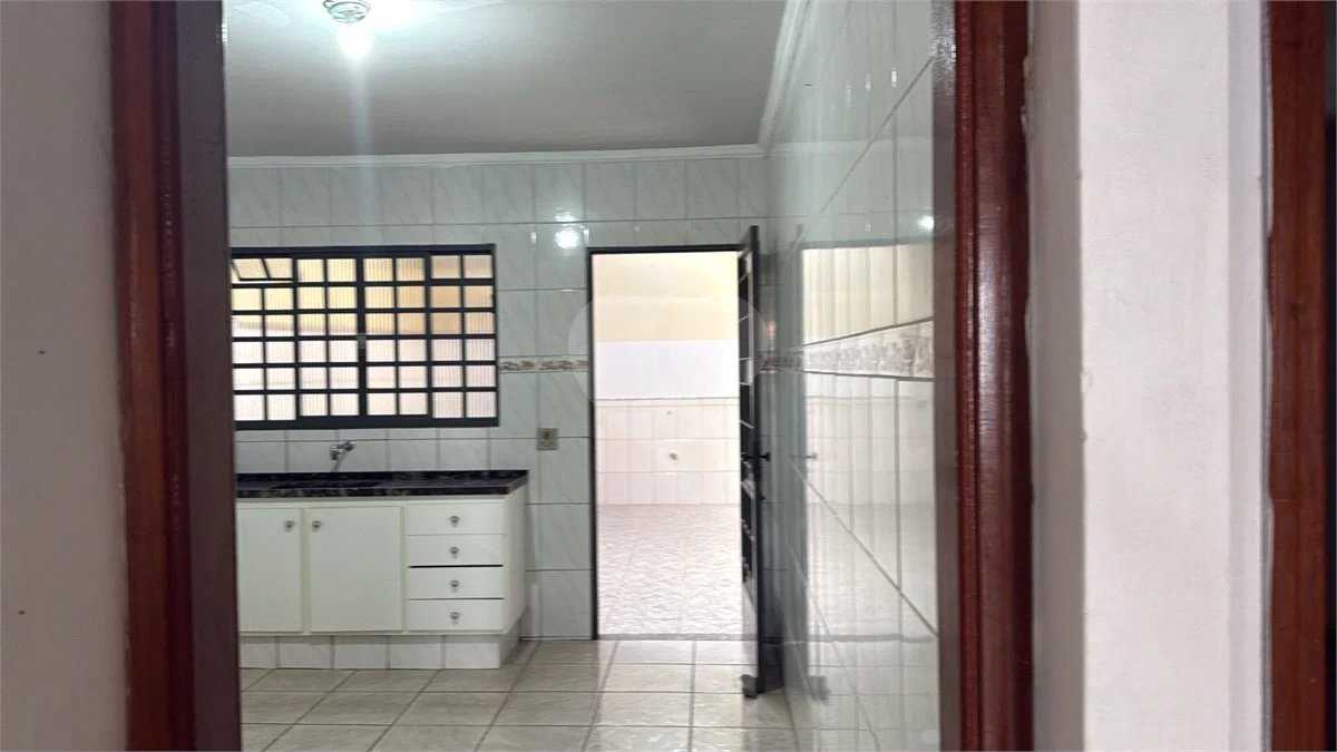 Casa a venda, composta por 2 casas separadas no Jaraguá em Piracicaba - SP.