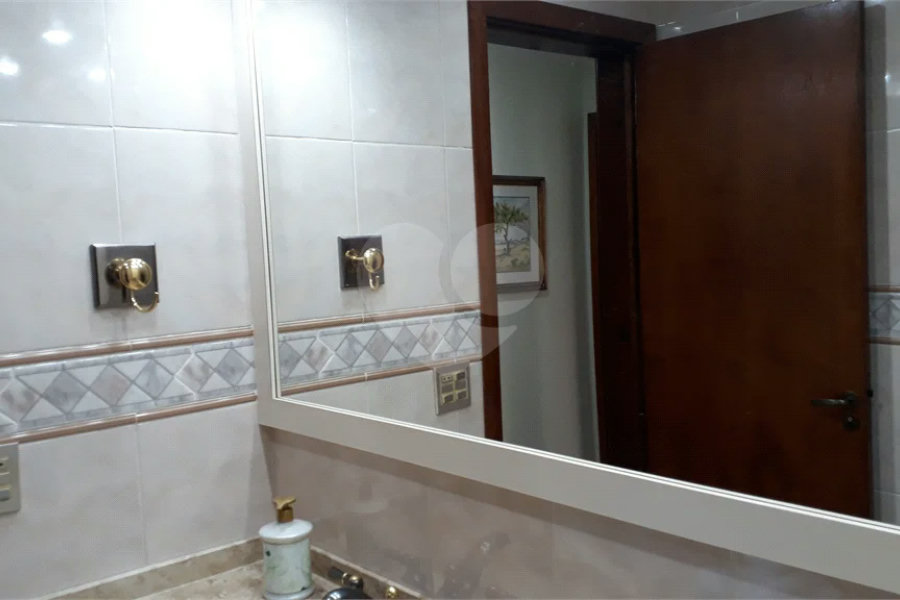 Apartamento à venda mobiliado nos Jardins — 126 m²
