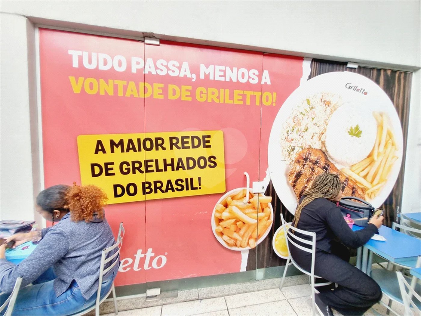 Imóvel térreo com mezanino pronto para lanchonete, venda ou locação, na Barra Funda