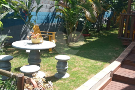 Chácara à venda com 3 quartos, sendo 2 suítes,  em Monterrey, Louveira, SP