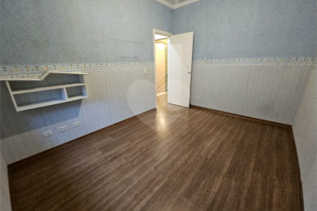 LINDA CASA PARA LOCAÇÃO COM 5 DORMITÓRIOS E PISCINA - Fernando Nobre – Cotia/SP