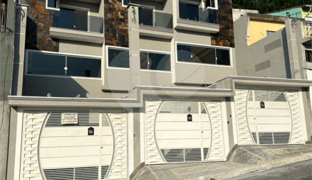 Sobrado à venda com 3 quartos, sendo 1 suíte,  em Vila Pirituba, São Paulo, SP
