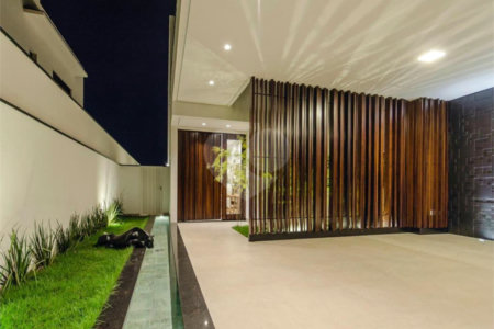 Casa térrea no Condomínio Alphaville II , localizado na cidade de Ribeirão Preto/SP .