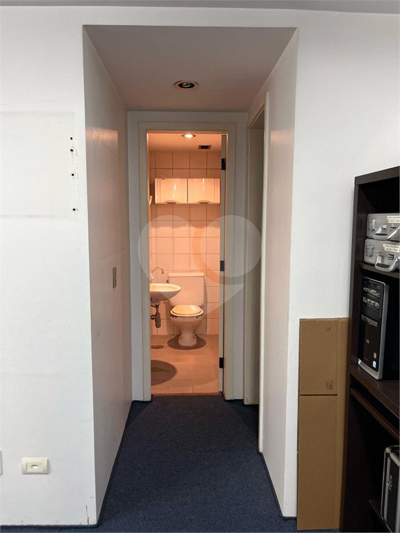 Sala comercial de 28 m² à venda em Higienópolis