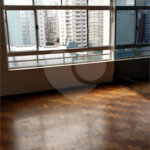 Apartamento à venda no bairro Bela Vista.