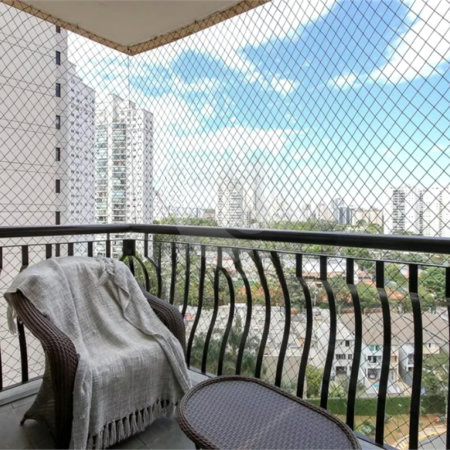 Apartamento reformado a venda no Alto da Boa Vista