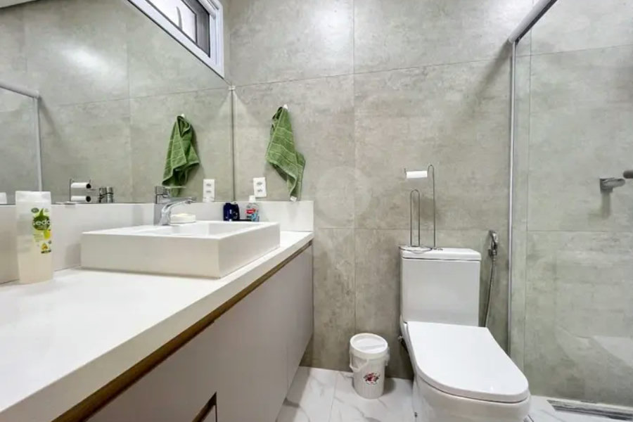 Casa à venda com 5 quartos, sendo 4 suítes, em Riviera de São Lourenço, Bertioga, SP