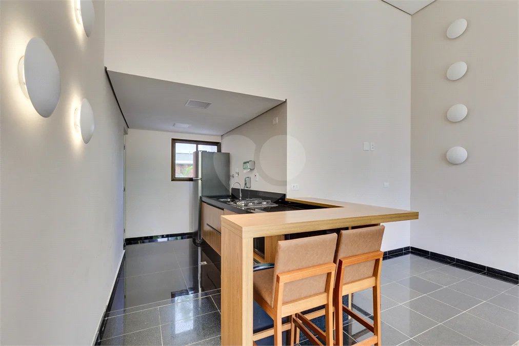 Apartamento à venda com 2 quartos, sendo 1 suíte,  em Campo Belo, São Paulo, SP