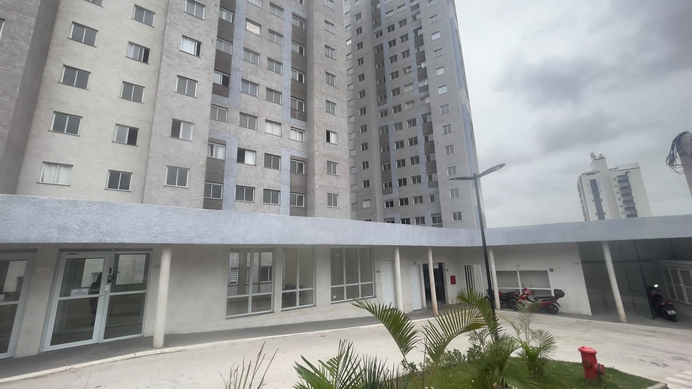 Apartamento à venda ou para alugar ou vender com 2 quartos em Osasco, Osasco - SP com vaga