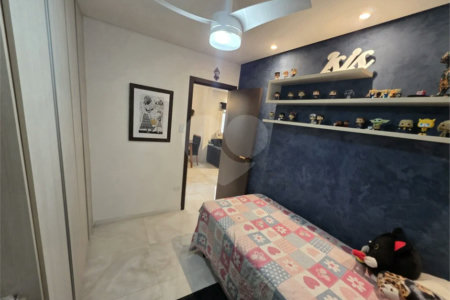 Casa térrea 3 dormitórios com piscina e área Gourmet à venda São Carlos