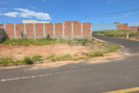 Terreno à venda no Arcoville, de esquina com vista, 260 m²