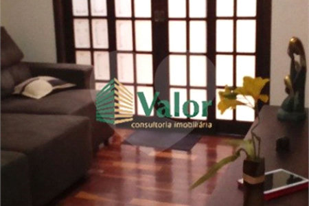 Casa Residencial Vila Monteiro (Gleba I) á venda.