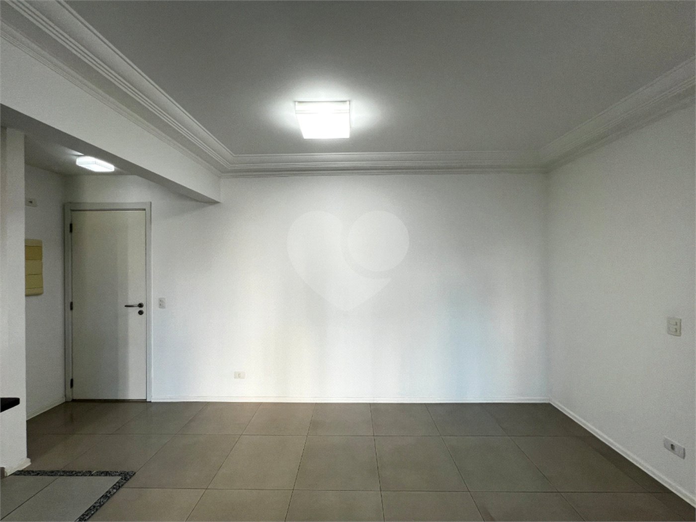 Apartamento à venda com 2 quartos, sendo 1 suíte, em Alto da Boa Vista, São Paulo, SP