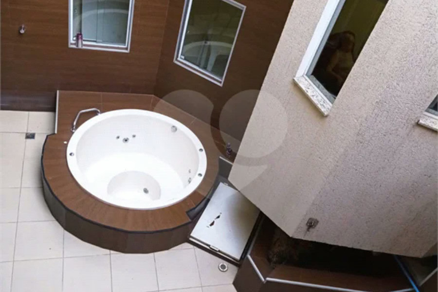 CASA 2 DORMITORIOS 1 SUITE JARDIM PREZOTTO