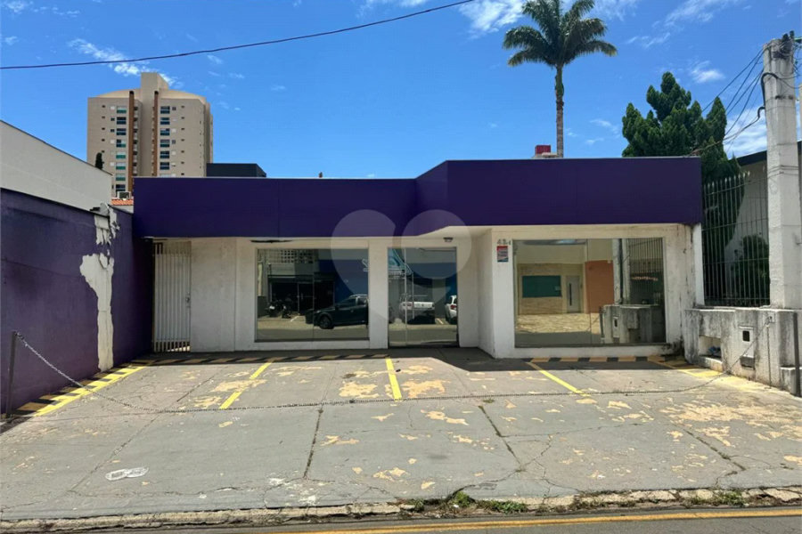 Imóvel Comercial para Venda e Locação no bairro Alto.