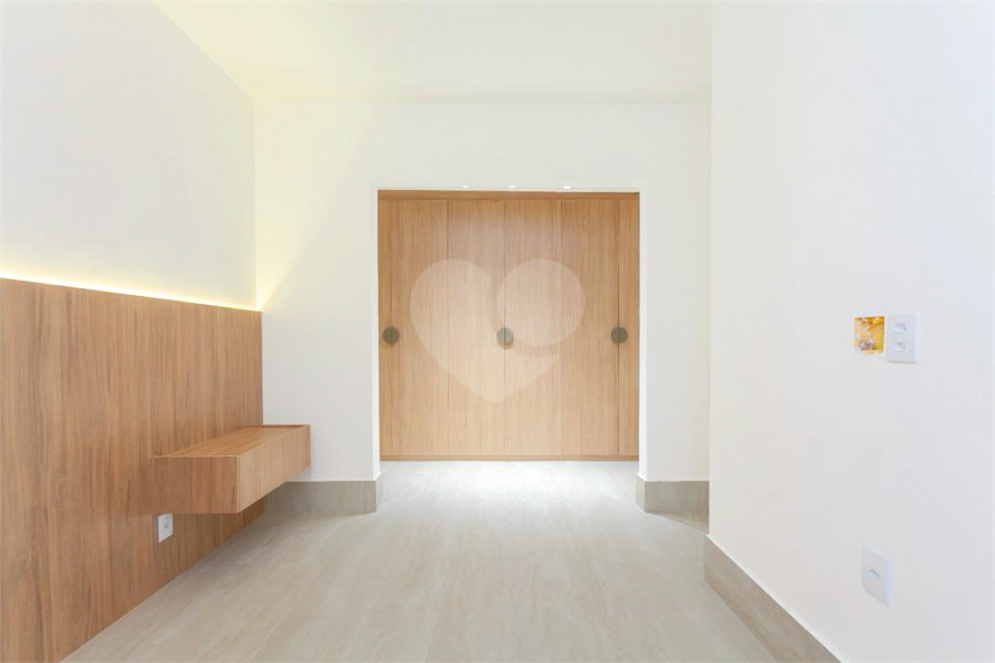 Apartamento a venda no Jardim América , com 96 m², 2 Suítes, Reformado , 1 Vaga