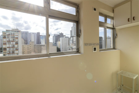 APARTAMENTO NA BELA VISTA COM 2 QUARTOS, 1 VAGA, 100 M²