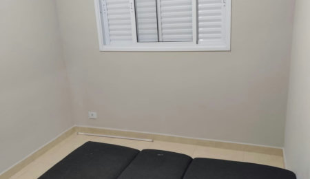 Casa em condomínio para alugar com 2 quartos em Maracanã, Praia Grande, SP