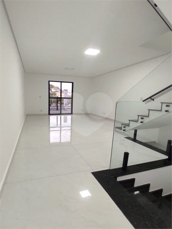 Sobrado à venda na Vila Carrão, 3 quartos (1 suíte)