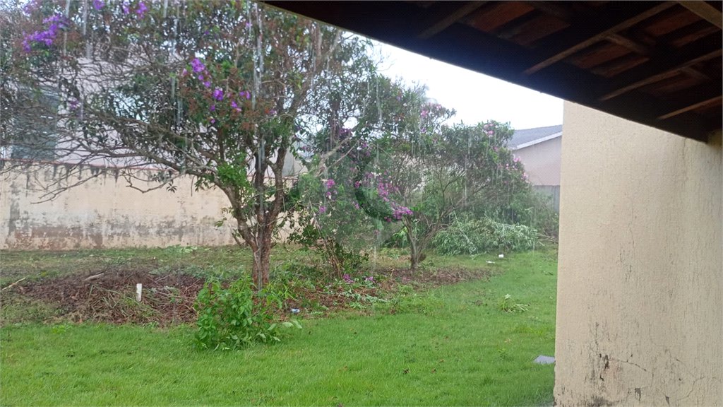 Terreno em Atibaia com 360 metros, bairro Jardim dos Pinheiros, pronto para construir