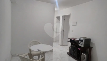 Apartamento à venda com 2 quartos em Jardim Abaeté, Piracicaba, SP
