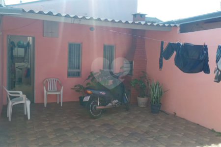 CASA A VENDA NO JARDIN JACOBUCI