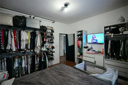 Casa à venda com 6 quartos, sendo 1 suíte,  em Vila Sônia, São Paulo, SP