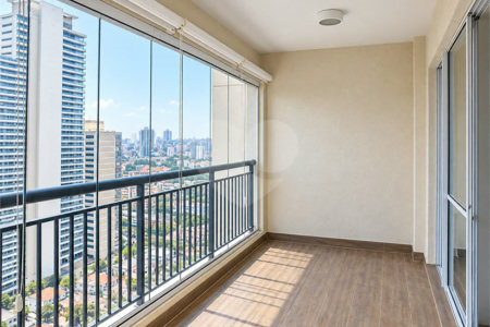 Apartamento mobiliado de 106 m² no Centro de São Bernardo, com 3 dormitórios, suíte, 3 vagas, vista livre e condomínio com lazer completo.