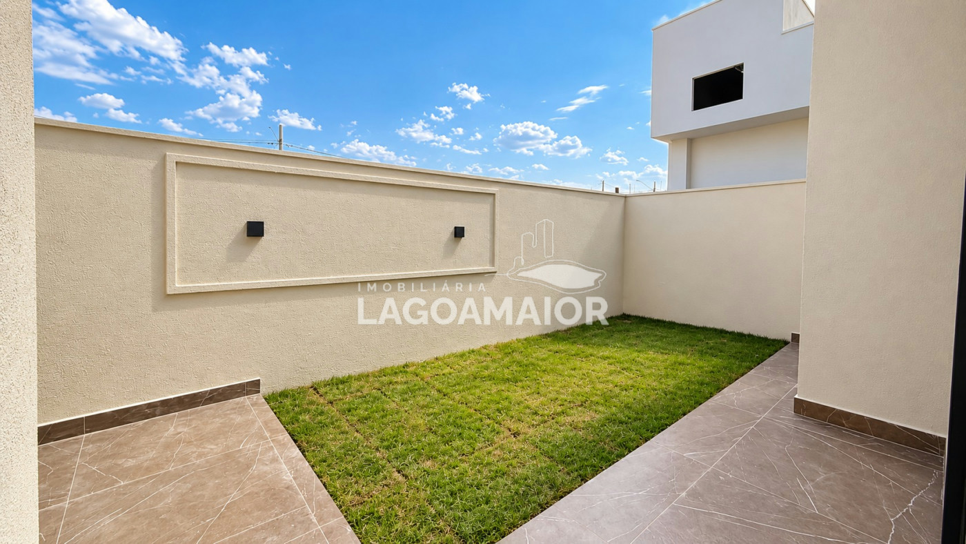 Casa à venda com 3 quartos, sendo 1 suíte, no condomínio Terra Ville, Três Lagoas - MS