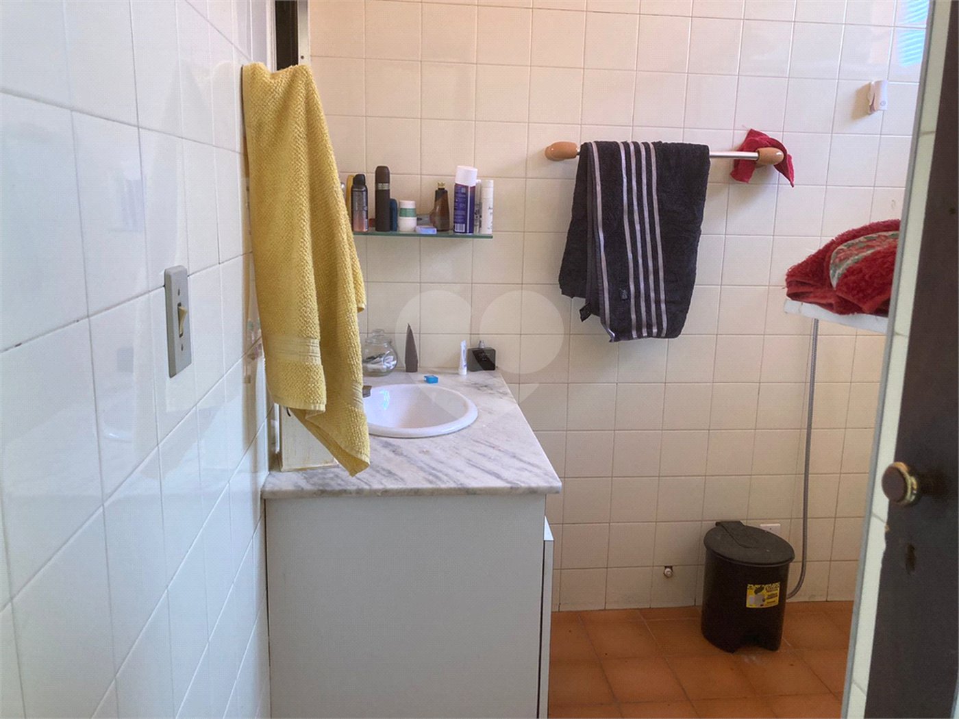 Vende-se excelente casa próxima ao Centro