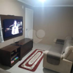 Apartamento no Condomínio Mont Azul.