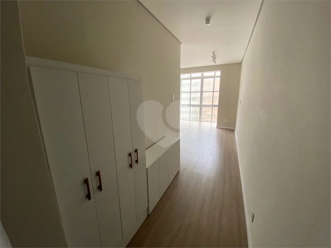 BELA VISTA - APARTAMENTO REFORMADO
