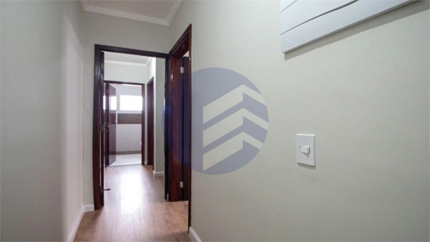 Sobrado à venda 240m² com 4 quartos, sendo 1 suíte, em Jardim Peri Peri a 650 metros do Metrô Vila Sônia