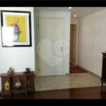 Apartamento à venda no Paraíso de 303m² com 4 suítes e 4 vagas.