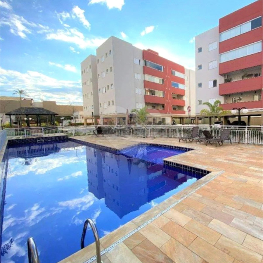 Apartamento à Venda e Locação em Vinhedo - SP