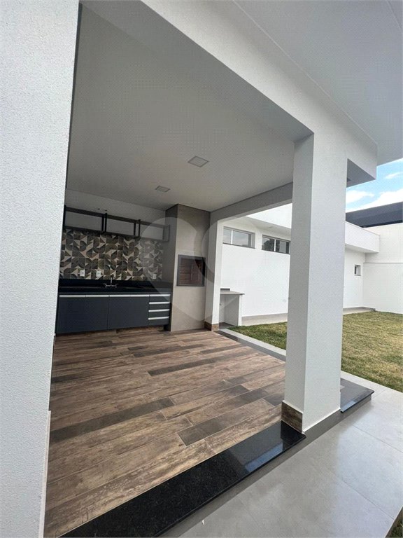 Casa à venda no condomínio Faixa Azul