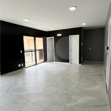 Sala comercial em Atibaia com 42,90 m² para locação com excelente localização