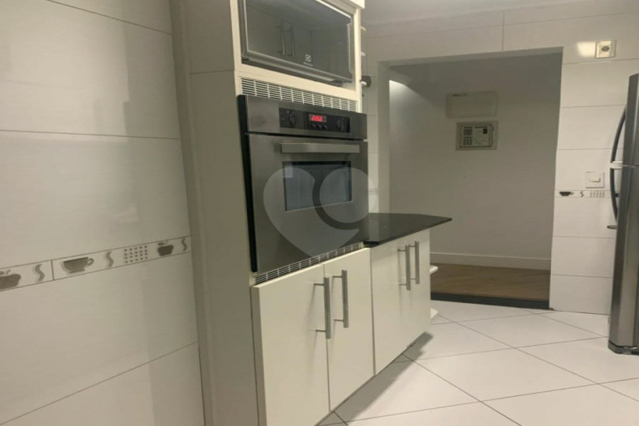 Apartamento à venda com 3 quartos, sendo 1 suíte,  em Butantã, São Paulo, SP