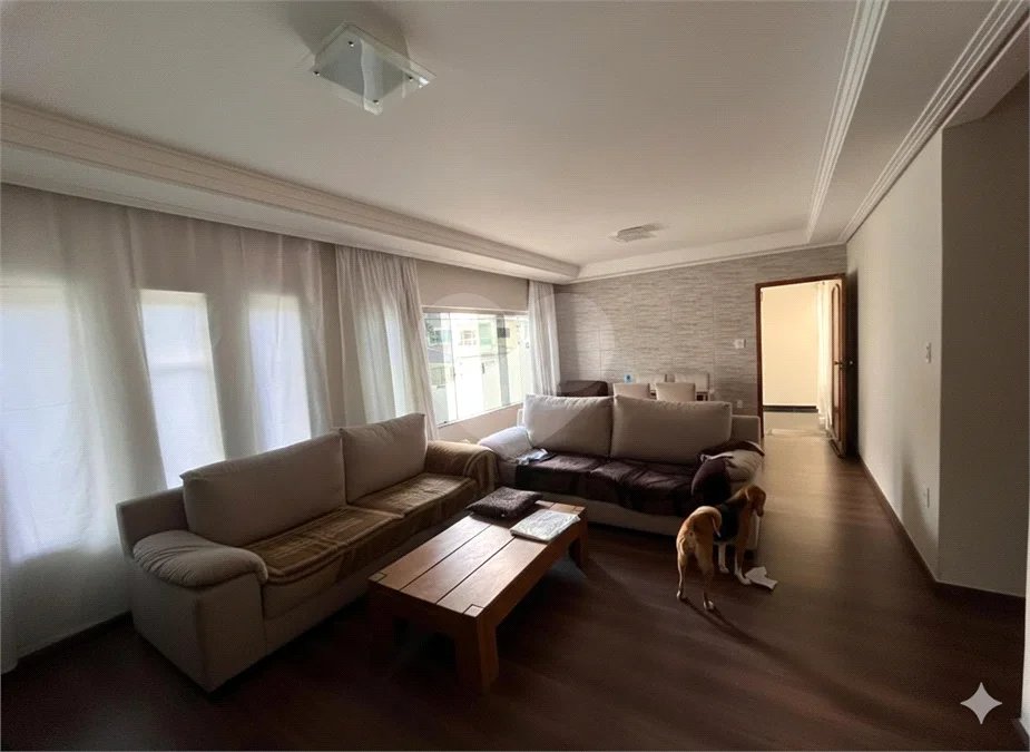 Casa com 367m², 3 dormitórios, 9 vagas, à venda na Vila Santa Teresa - Sto André.