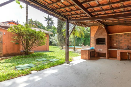 Casa térrea com 3 quartos sendo 1 suíte 2 vagas á venda em Alto da Boa Vista, São Paulo - SP