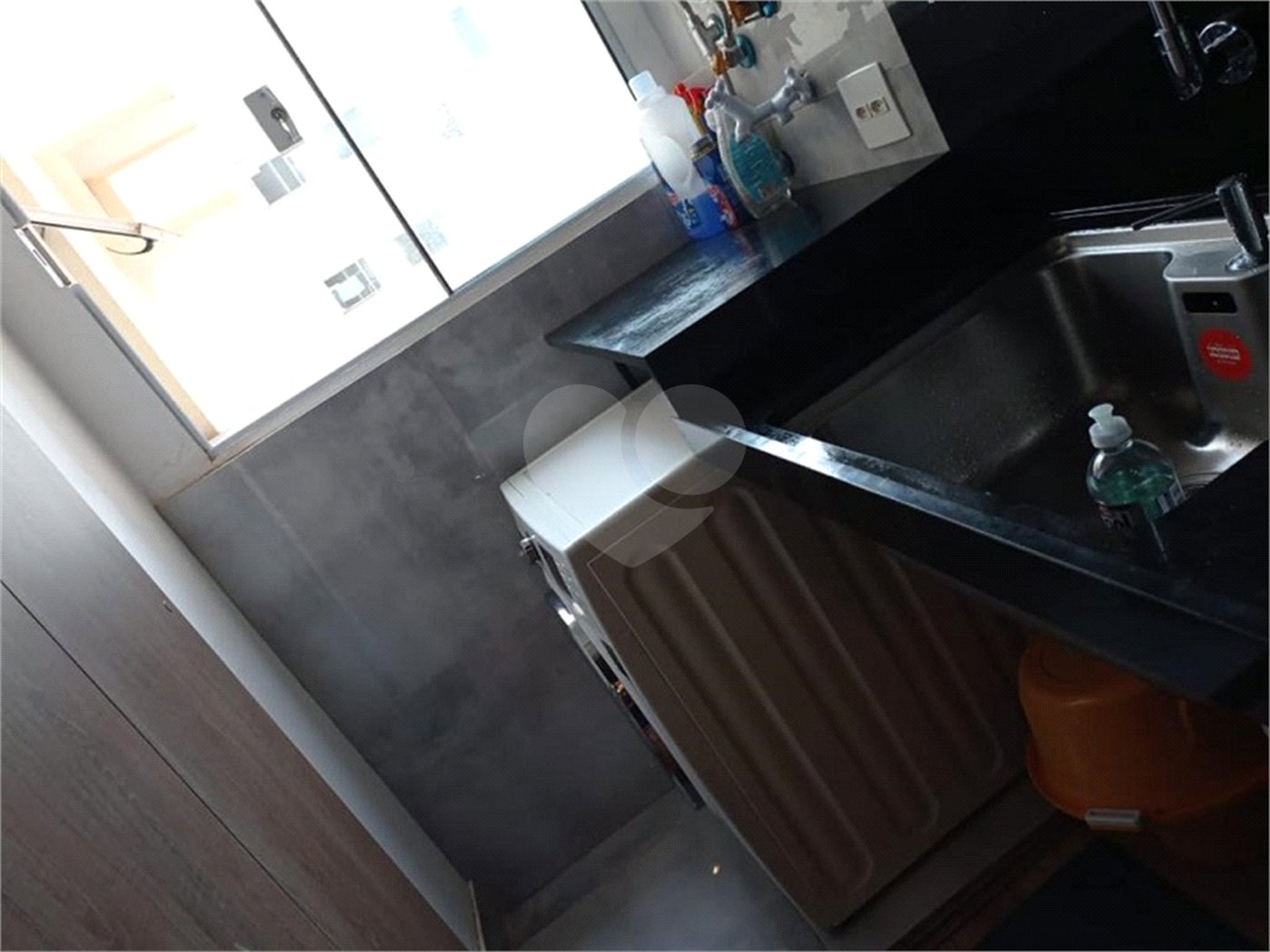 Lindo apartamento em frente ao Shopping Iguatemi, pronto para morar!